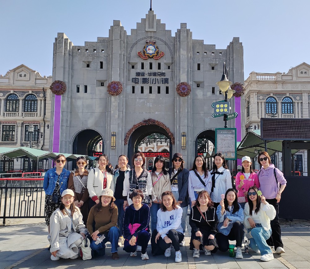 公司組織開(kāi)展三八婦女節團建活動(dòng)